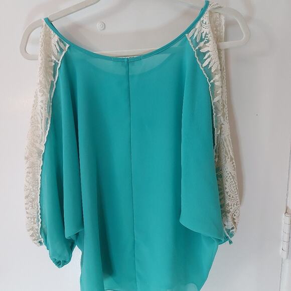 Umgee Split Sleeve Crochet Cold Shoulder Teal/White L Boho Concert Festival - Picture 6 of 13
